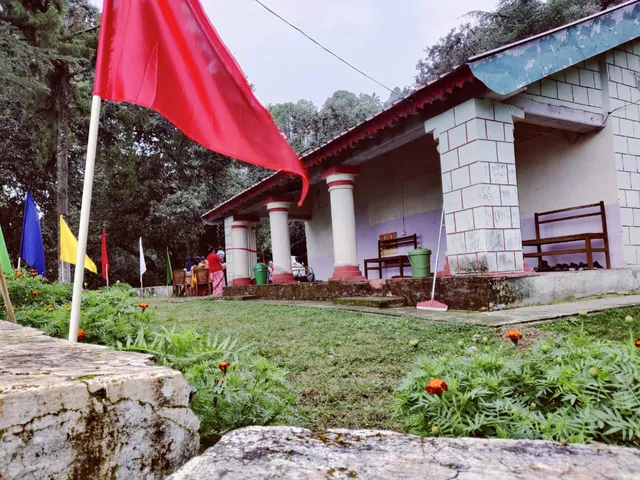 Dhakar The Oak Forest bunglow