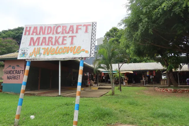 Nadi Handicraft Market