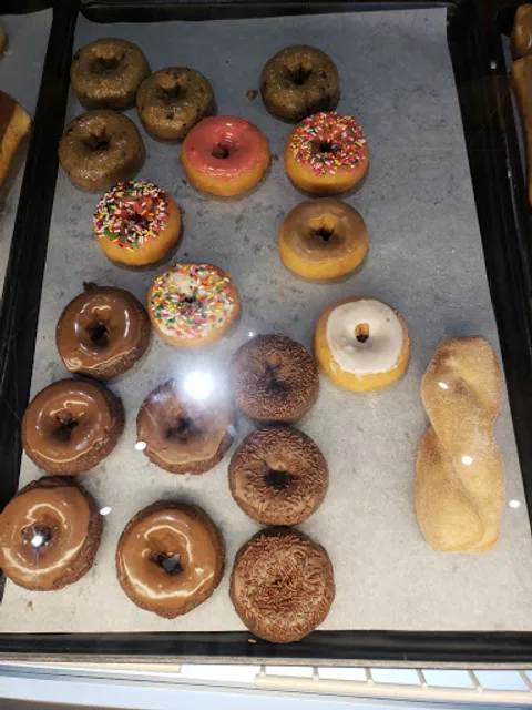 College Station - Daylight Donuts