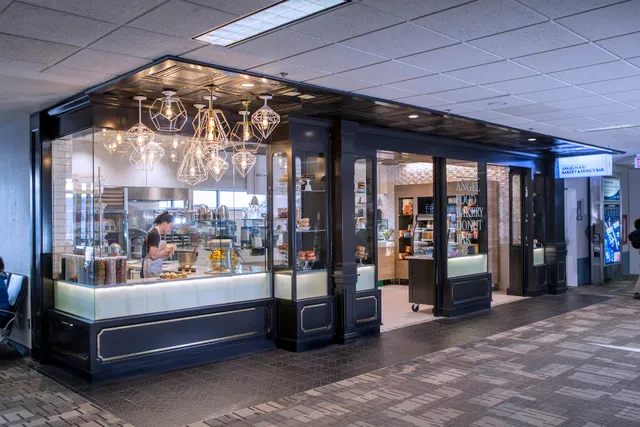 Angel Food Bakery & Donut Bar