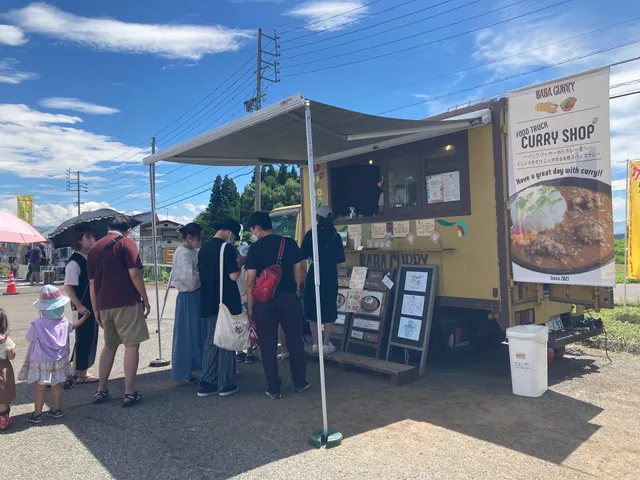 にのくらマルシェ