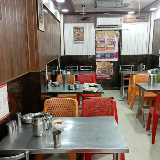 Shama Chicken Corner