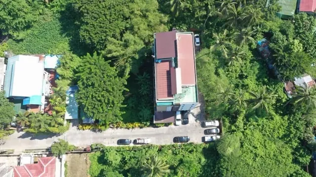 Green Paradise Hotel