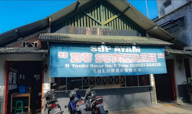 Sop Ayam Bu Sumirah