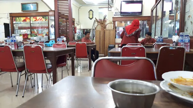 Rumah Makan Sederhana