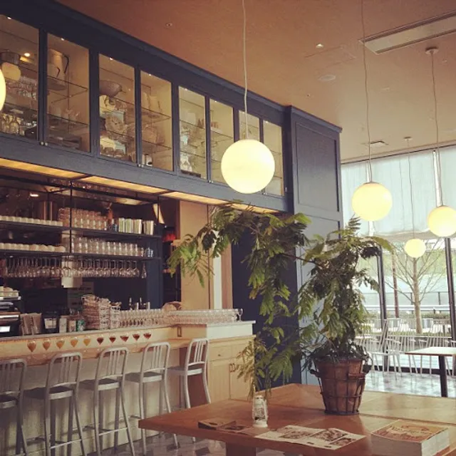 Soholm cafe dining Umeda