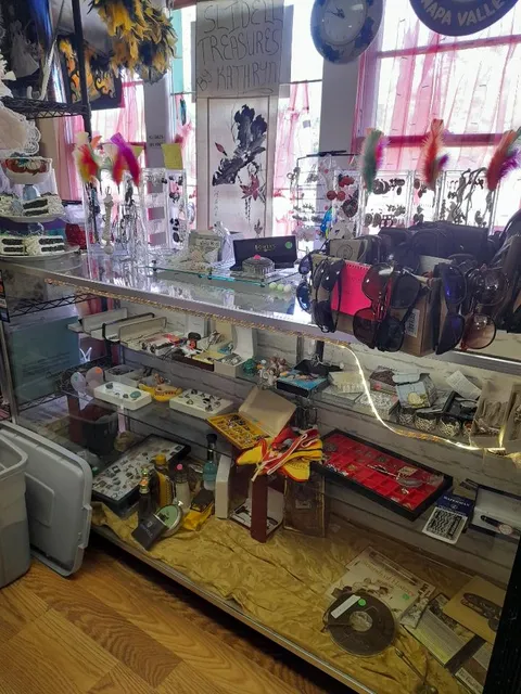 Slidell Treasures By Kathryn, LLC