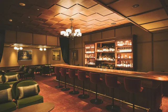 バー／万平ホテル