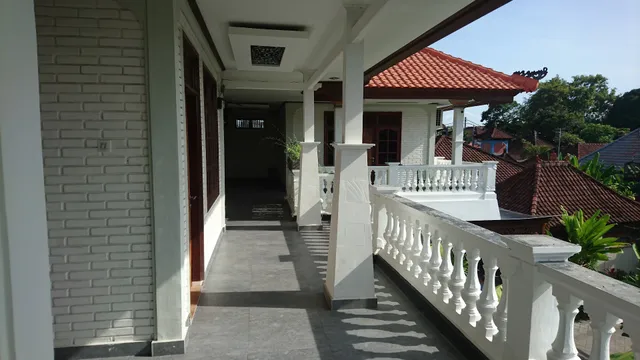 Exis Tropical And Spa