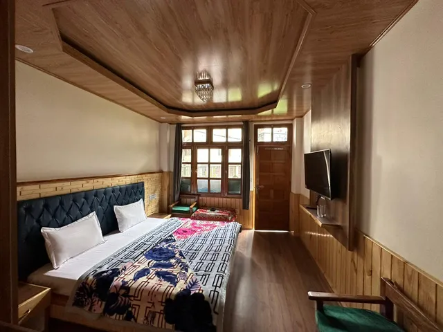 Manali Woods BnB