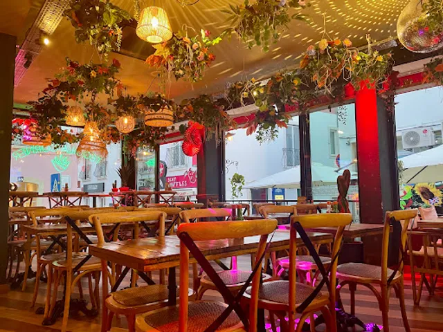 GUANABANA - Tacos y Cocktails