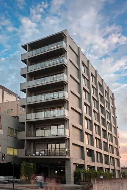 FAV LUX HIDATAKAYAMA