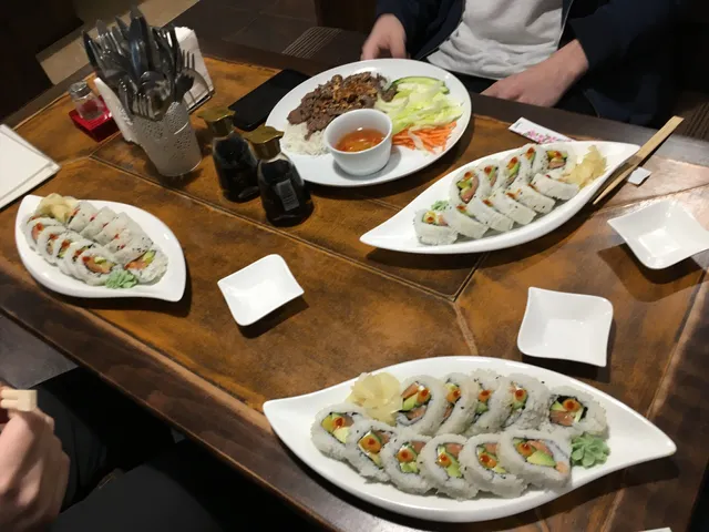 savoury Asian Restaurant & Sushi Bar