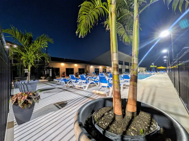 Four Seasons POA Activity Center