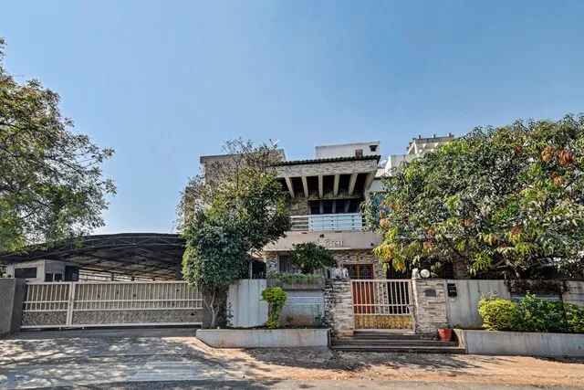 OYO Home 78520 Elegant Stay