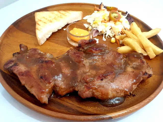 Yellow monkey/Steak&Restaurant