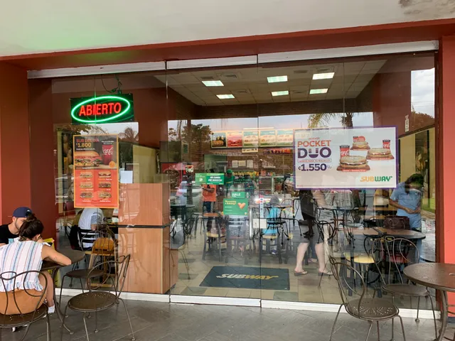 Subway • Herradura