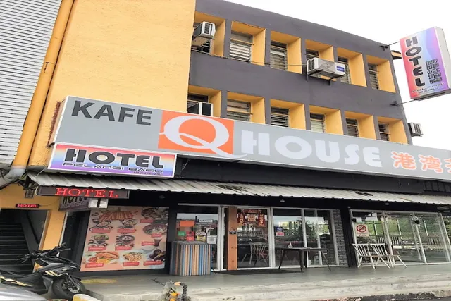 OYO 90645 Pelangi Baru Hotel