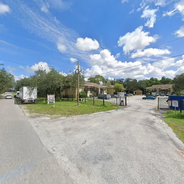 Columbia Oaks Apartments