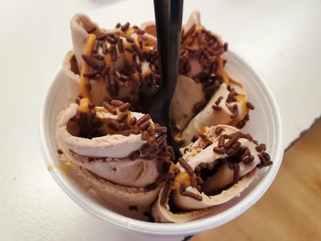 NarWhals Rolled Ice Cream