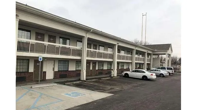 Days Inn by Wyndham Indianapolis South