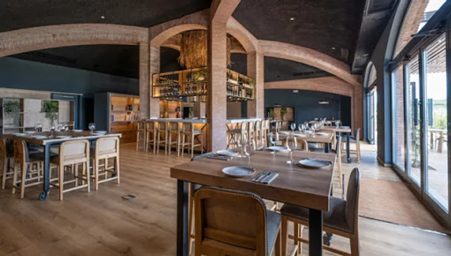 Familia Torres - Jardí Restaurant El Celleret