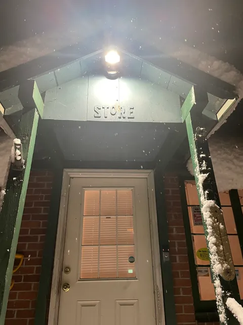 Sullivan Country Store