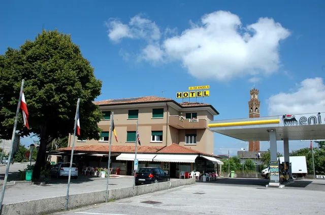 Albergo "Da Angela" di Fabris G. & C. S.a.s.