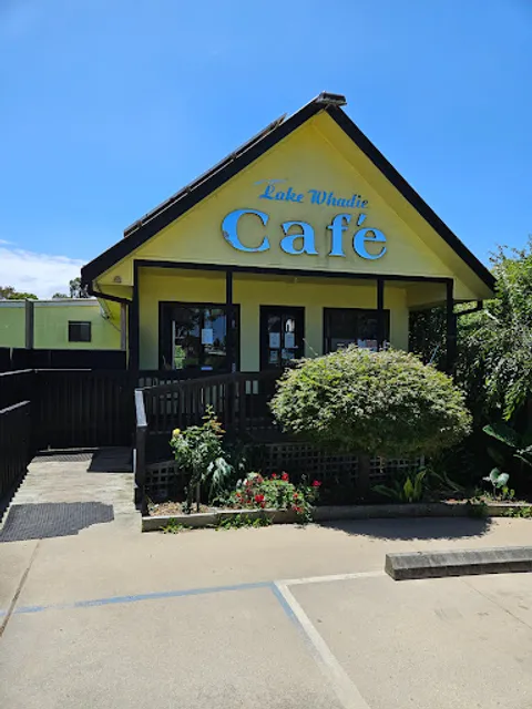 Lake Whadie Cafe and Indian Restaurant