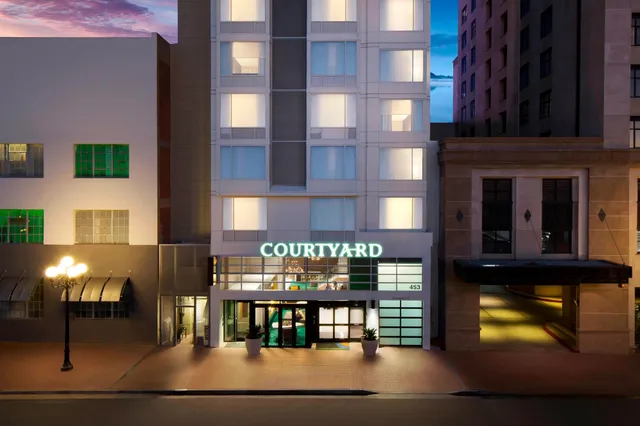 Courtyard by Marriott San Diego Gaslamp/Convention Center