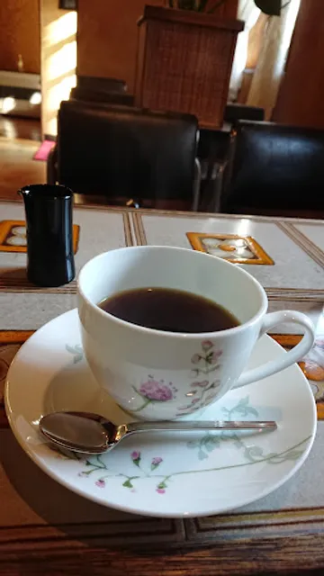 サテン・ドール