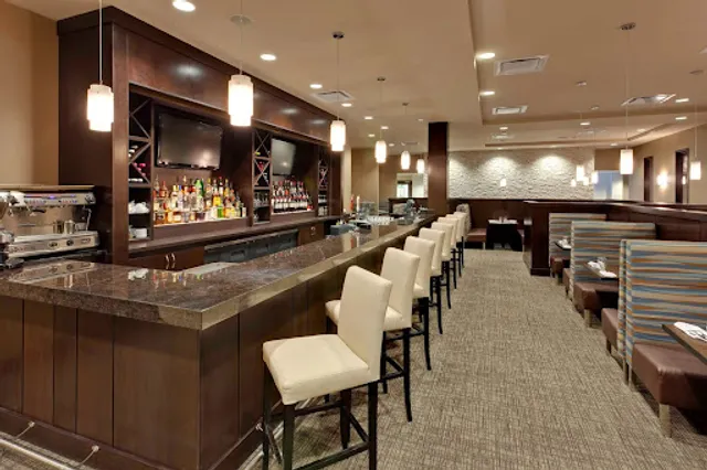 Boulevard Restaurant and Lounge