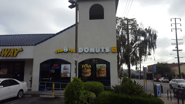 Yum Yum Donuts