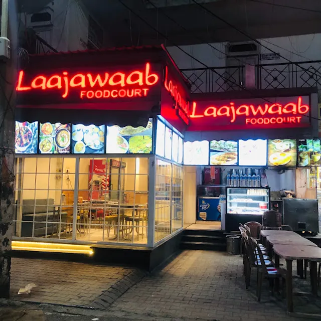 Laajawaab Food court