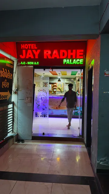 Hotel Jay Radhe Place