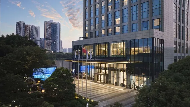DoubleTree by Hilton Shenzhen Nanshan Hotel & Residences