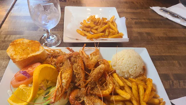 El Compa Seafood Grill