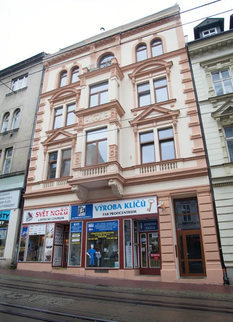 Golden Key Apartments