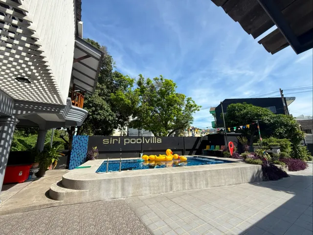 ศิริ พูลวิลล่า บางแสน - Siri poolvilla bangsaen