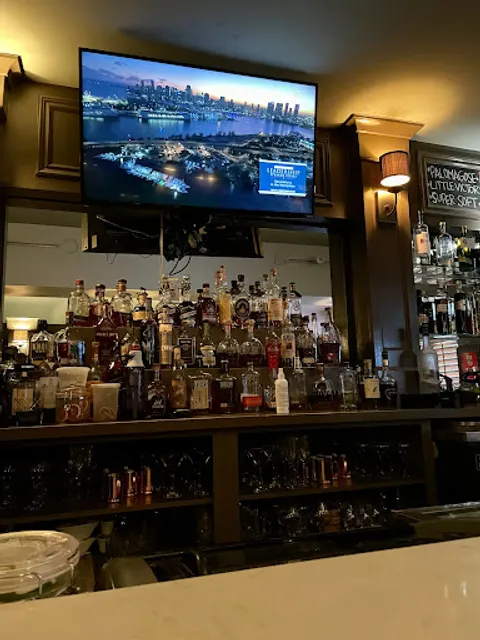 Tongue & Groove Drinkery