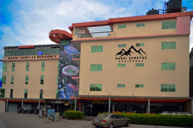 Capital O Hotel Nandi Gateway