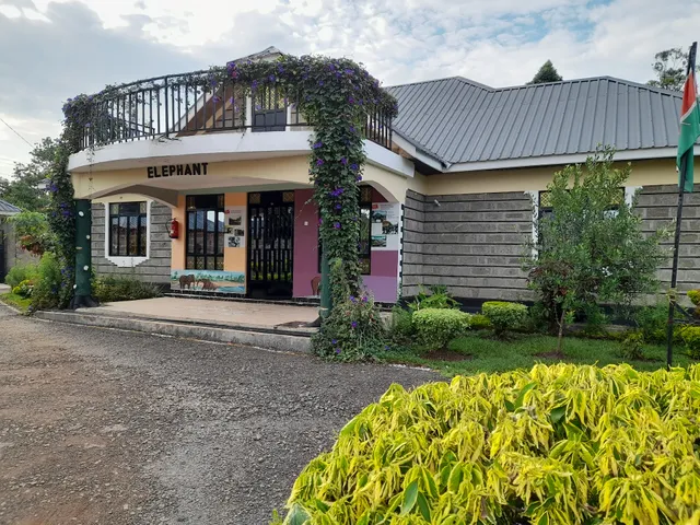 Olukulu Guest House and Eco-village