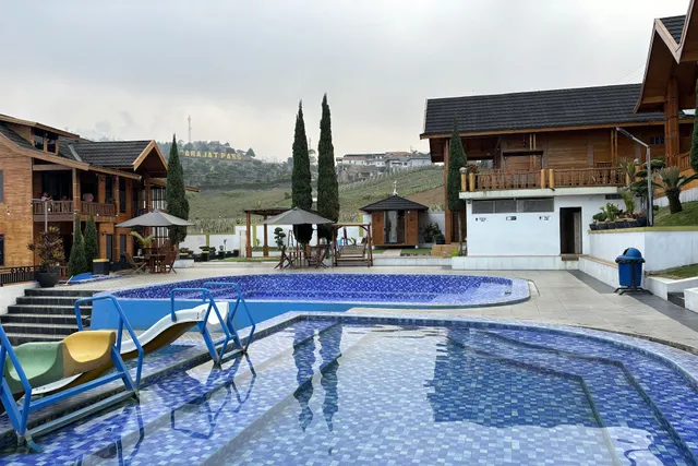 Hotel Green Hero Darajat