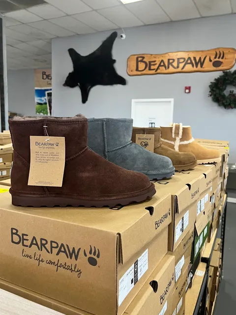BEARPAW Outlet