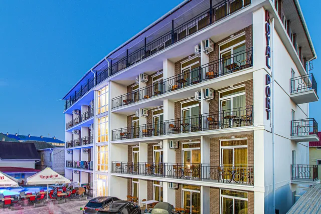 Готель Royal Port Залізний Порт