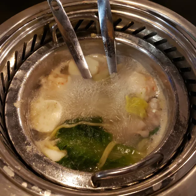 Yakishabu Sushi House