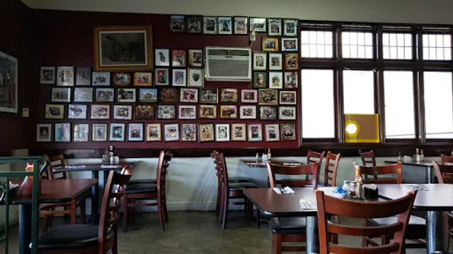 Rey's Little Kitchen