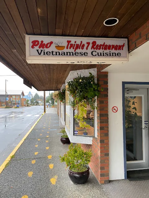 Pho Triple 7 Restaurant