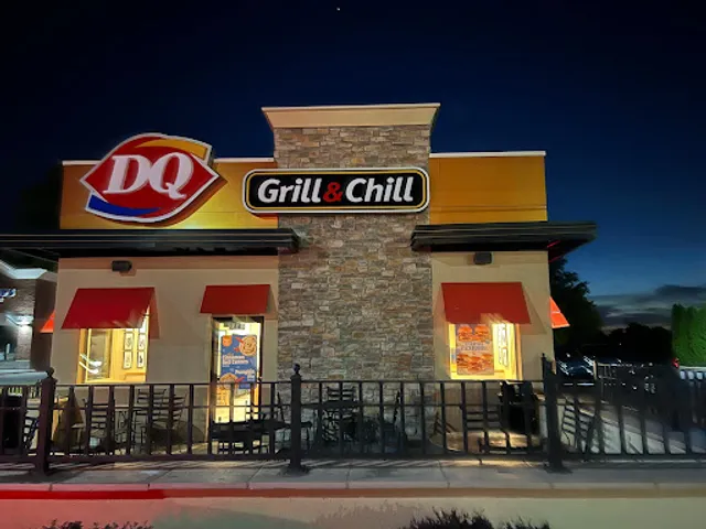 Dairy Queen Grill & Chill