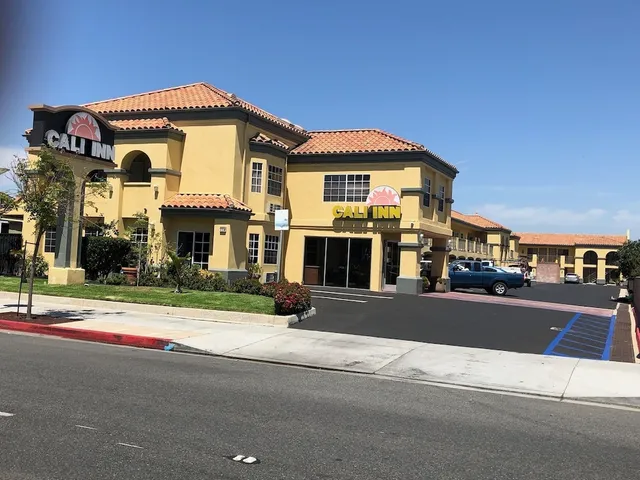 Cali Inn